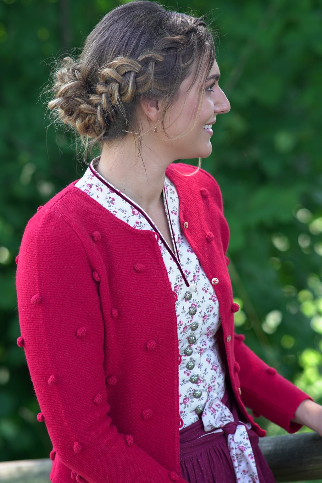 Trachtenjacke, Oktoberfest, 2024, Dirndltrends, München, Bayern, Tracht, Frisurentrend